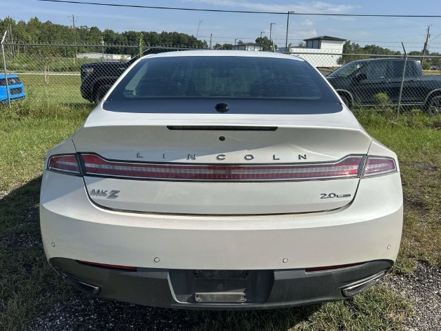Used 2013 Lincoln MKZ FWD image 11