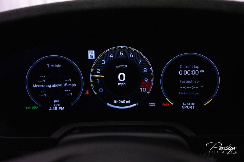 Used 2025 Porsche 911 GT3 RWD image 54