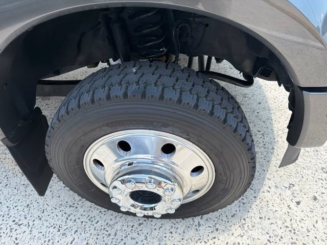 Used 2020 Ford F450 Platinum w/ FX4 Off-Road Package AWD/4WD image 32
