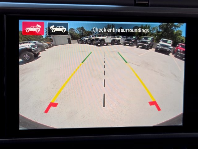 New 2026 Jeep Wrangler Unlimited Sahara AWD/4WD image 19
