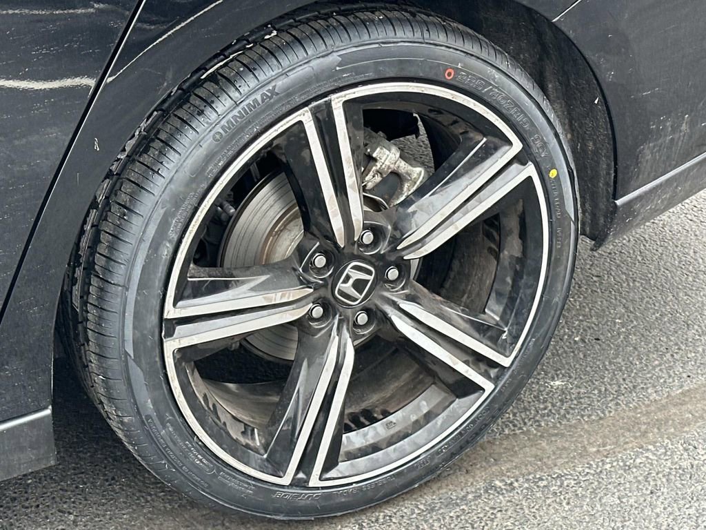 Used 2024 Honda Accord Sport image 30