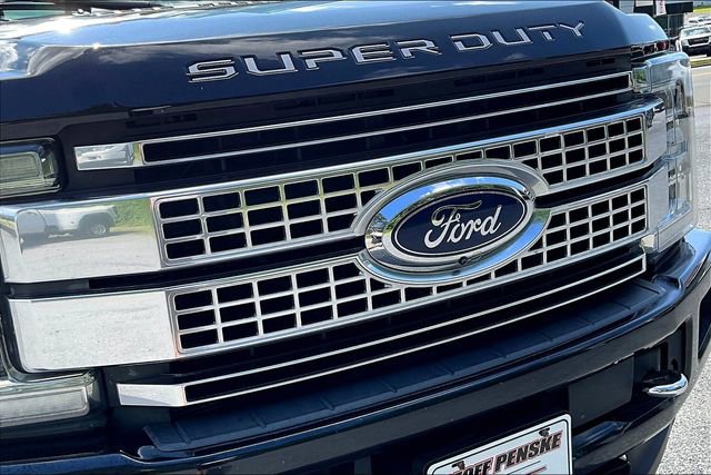 Used 2019 Ford F350 Platinum w/ Platinum Ultimate Package image 29