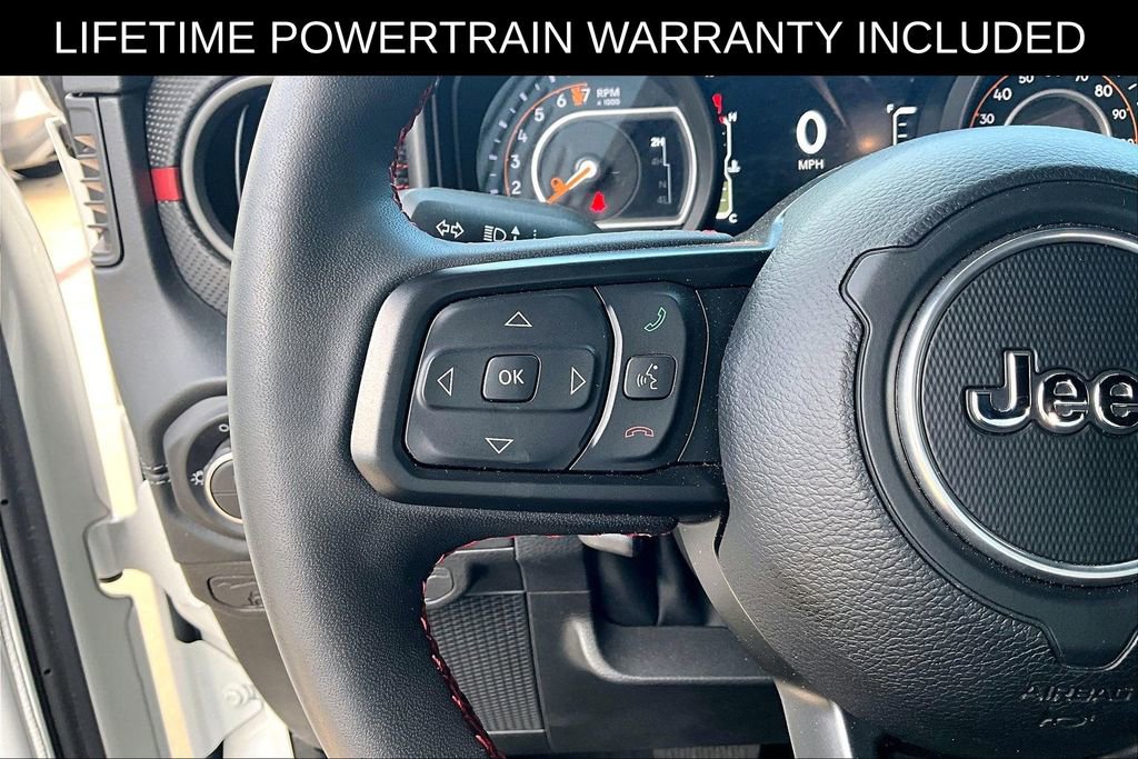 Used 2024 Jeep Gladiator Rubicon w/ Convenience Group image 18