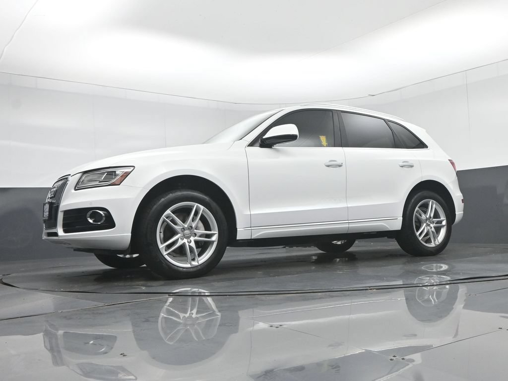 Used 2017 Audi Q5 2.0T Premium Plus w/ Technology Package AWD/4WD image 58