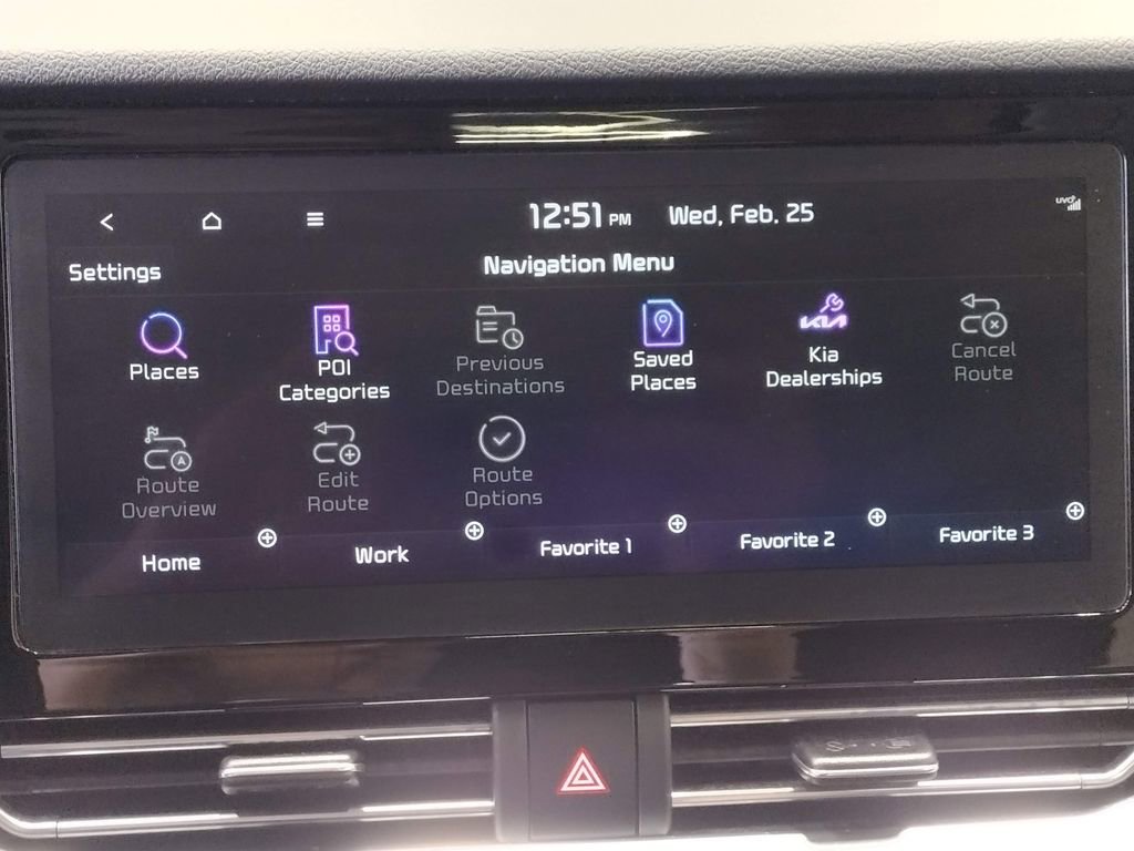 Used 2022 Kia Niro EX Premium image 30