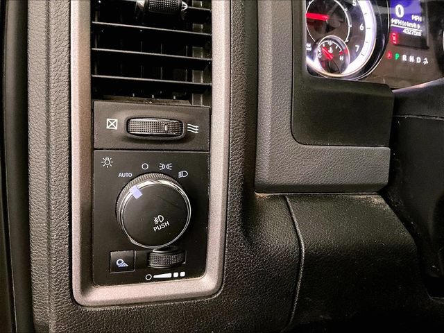Used 2019 RAM 1500 Express w/ Express Value Package AWD/4WD image 30