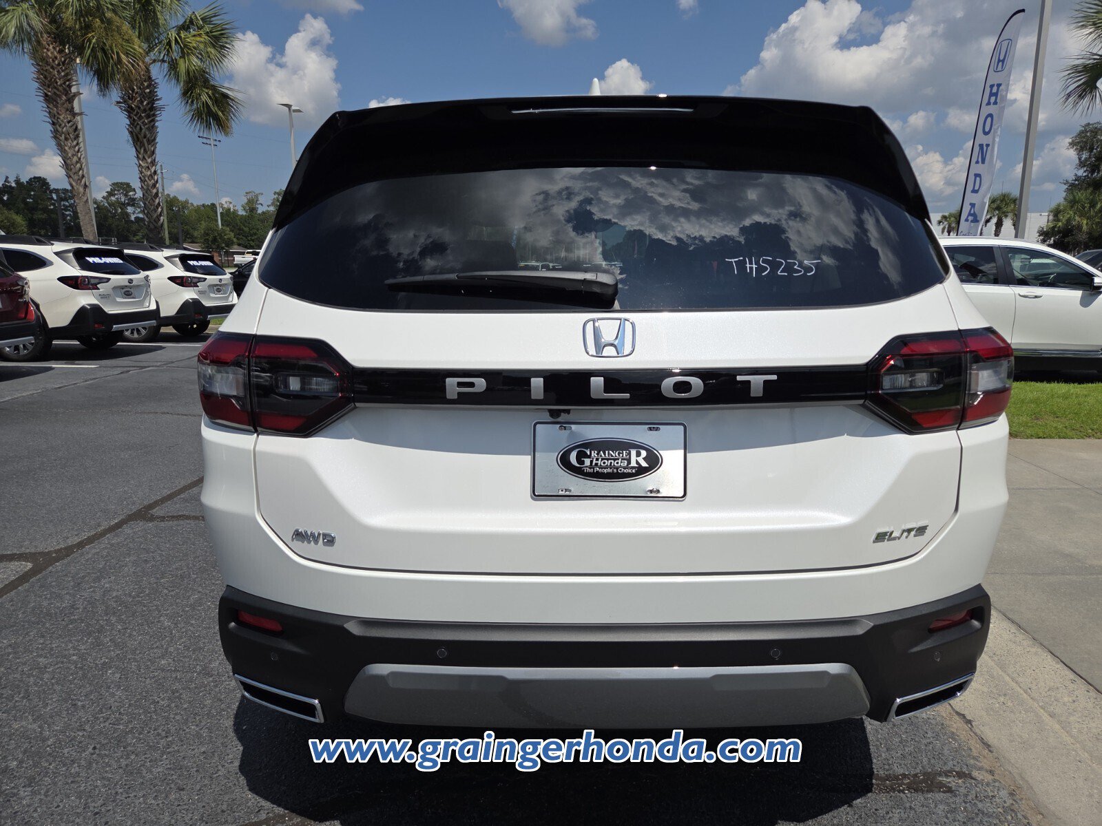 New 2026 Honda Pilot Elite image 4