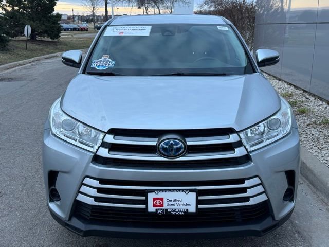 Certified 2017 Toyota Highlander LE w/ Carpet Mat Package AWD/4WD image 34