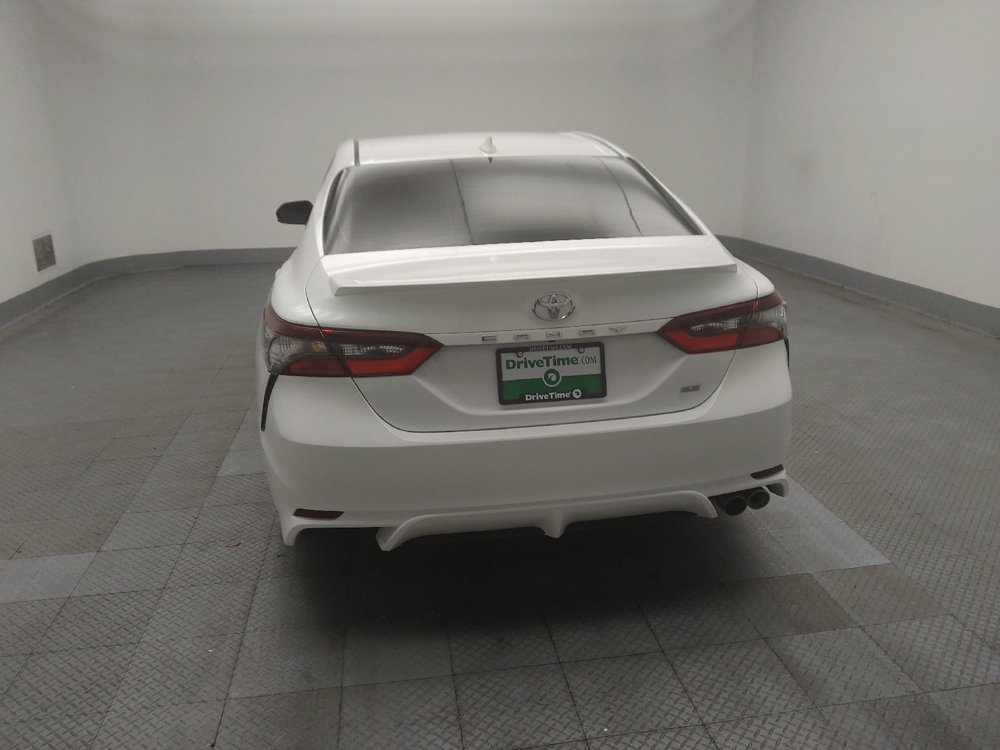 Used 2024 Toyota Camry SE FWD image 6