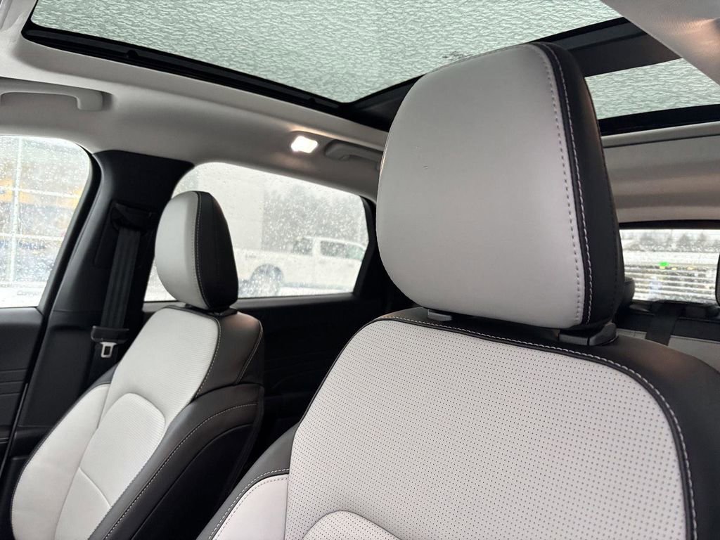 New 2026 Ford Escape Platinum w/ Equipment Group 601A image 12