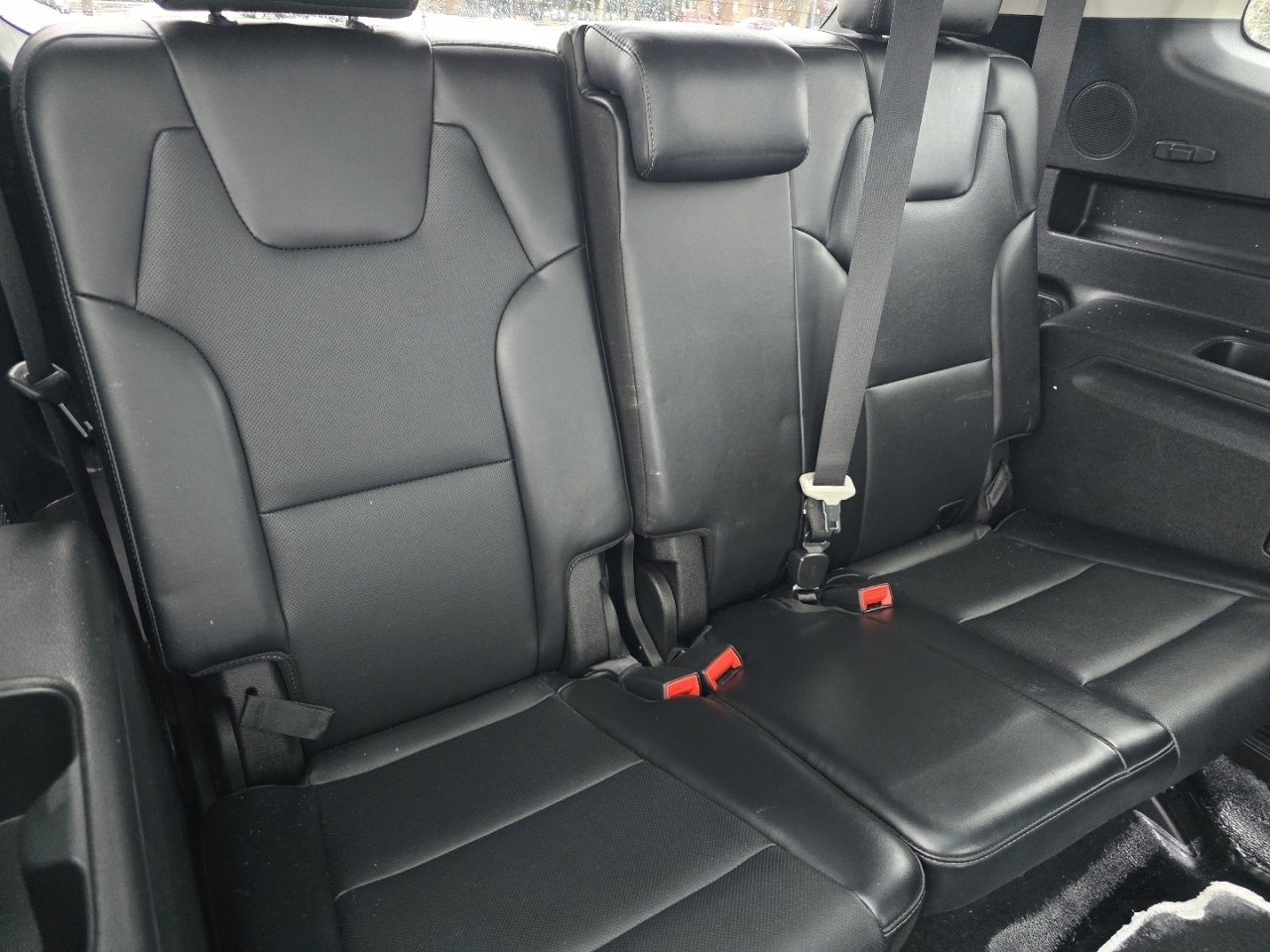 Used 2022 Kia Telluride SX w/ SX Prestige Package image 24