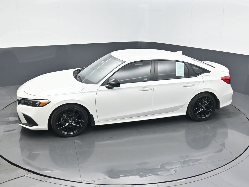 Certified 2024 Honda Civic Sport image 12