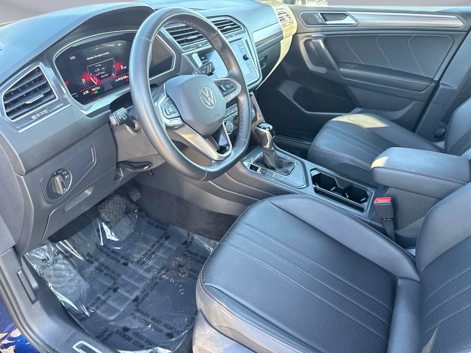 Used 2024 Volkswagen Tiguan Wolfsburg Edition image 24