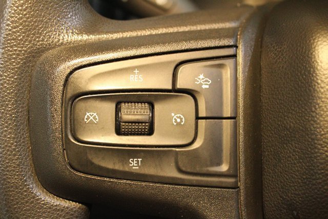 Used 2023 Chevrolet Silverado 1500 Custom image 15