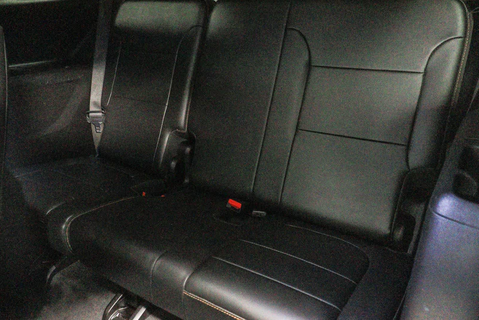 Used 2019 Chevrolet Traverse Premier w/ Redline Edition FWD image 21
