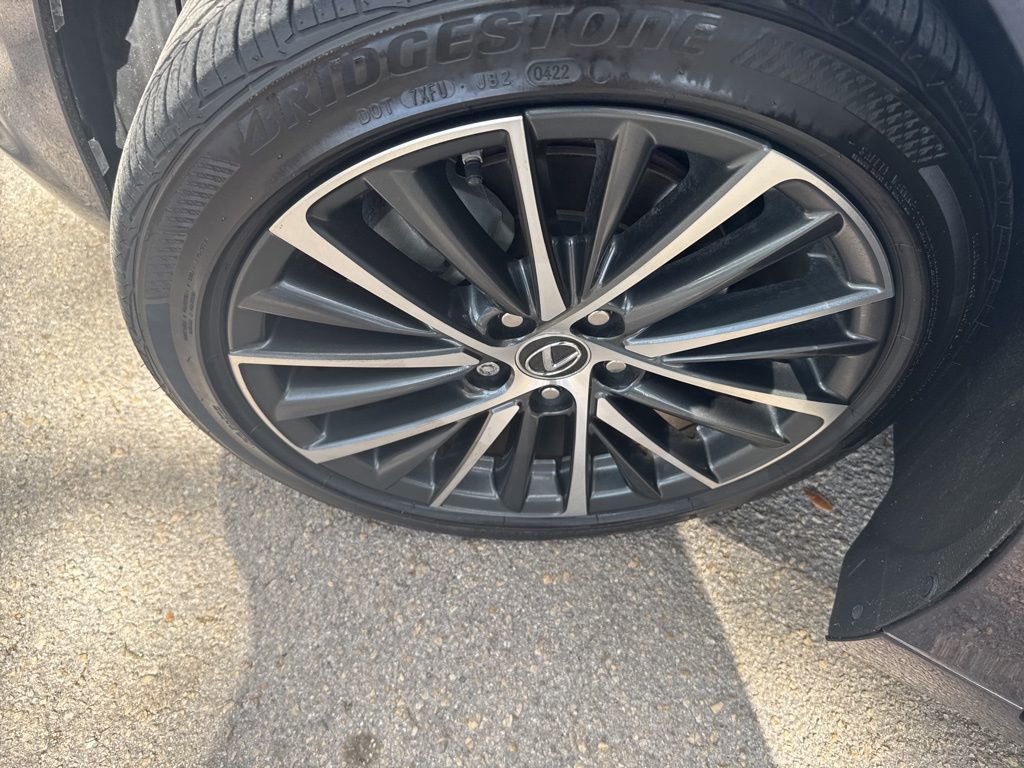 Certified 2022 Lexus ES 350 w/ Premium Package image 13