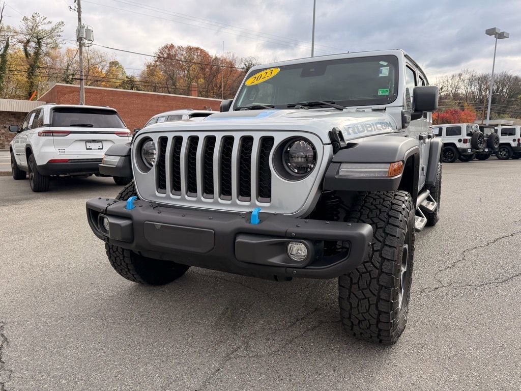 Used 2023 Jeep Wrangler Rubicon w/ Steel Bumper Group image 9