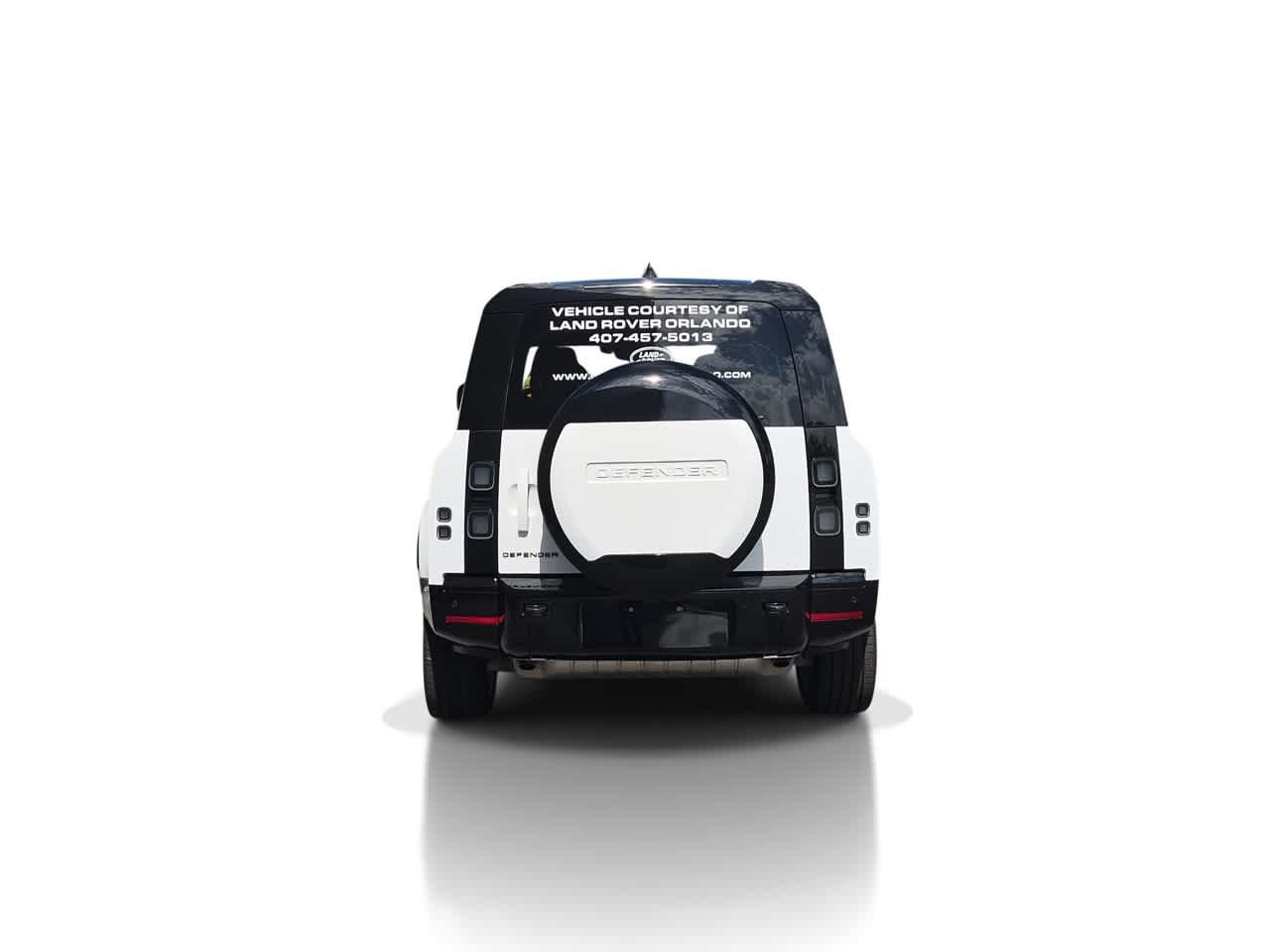 Used 2026 Land Rover Defender 130 X-Dynamic SE AWD/4WD image 7