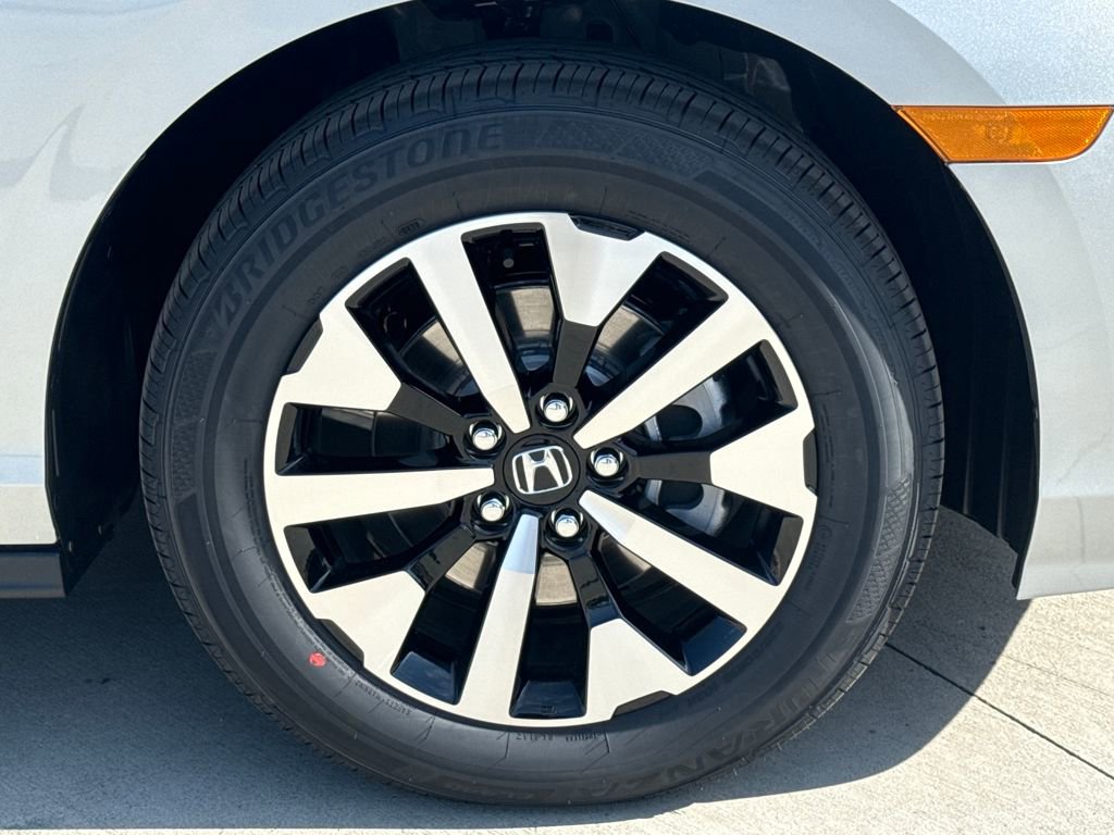 New 2026 Honda Odyssey EX-L image 10