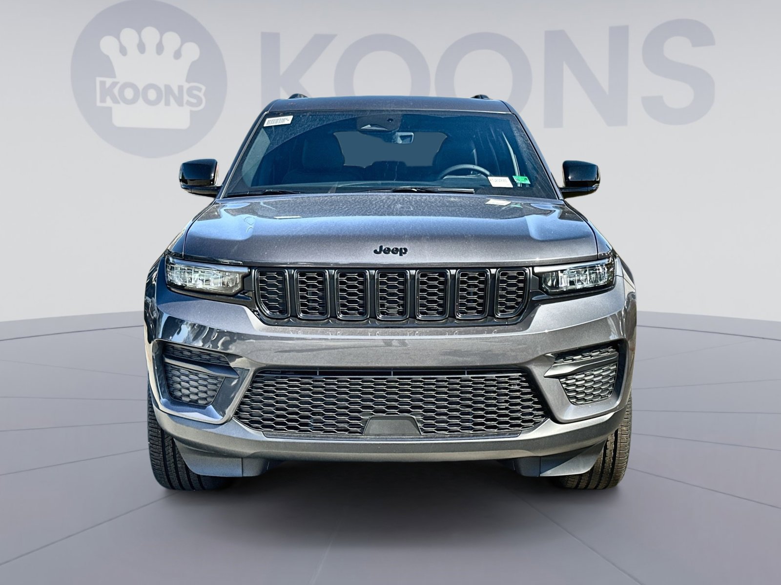 New 2025 Jeep Grand Cherokee Laredo image 11