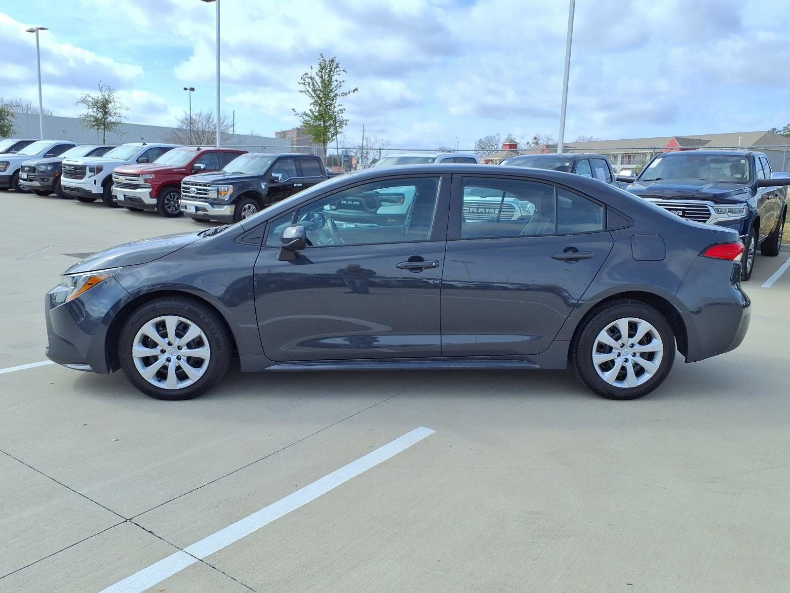 Used 2024 Toyota Corolla LE image 8