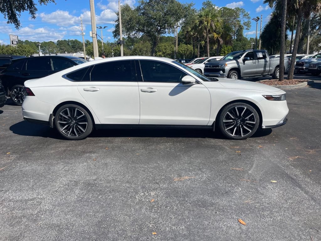 Used 2023 Honda Accord Touring image 6