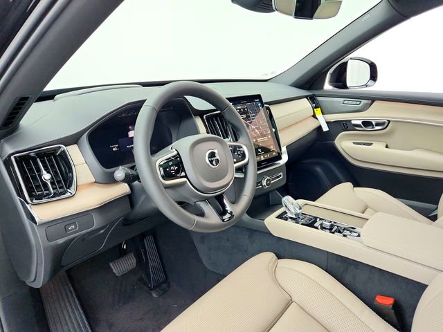 New 2026 Volvo XC90 B6 Ultra w/ Protection Package image 16
