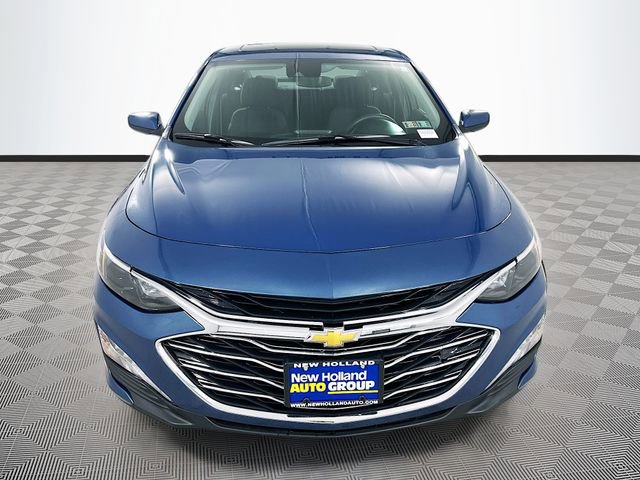 Used 2024 Chevrolet Malibu LT image 2