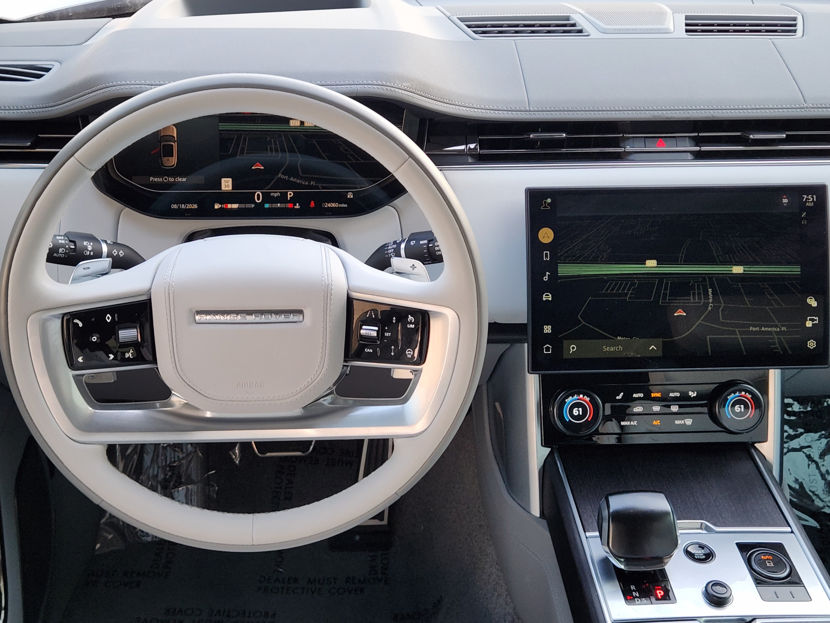 Certified 2023 Land Rover Range Rover SV AWD/4WD image 23