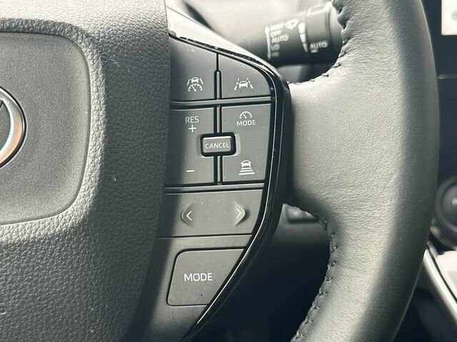 Used 2024 Toyota bZ4X FWD image 29