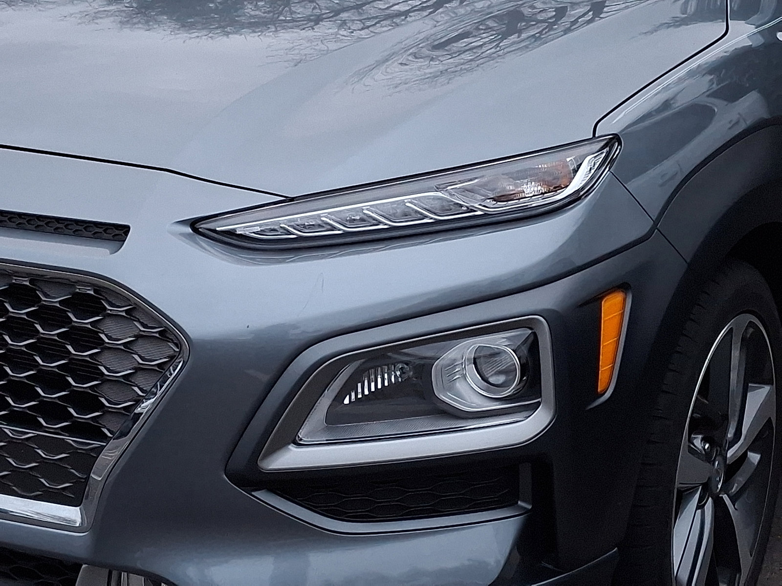 Used 2021 Hyundai Kona Limited w/ Cargo Package image 6