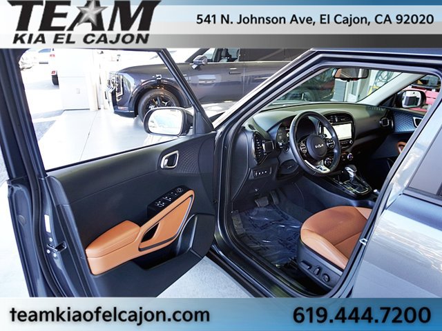Certified 2024 Kia Soul EX w/ EX Designer Package FWD image 41