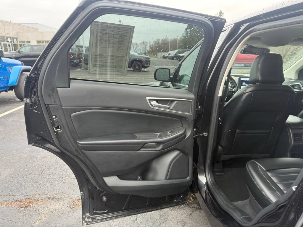 Certified 2022 Ford Edge SEL AWD/4WD image 34