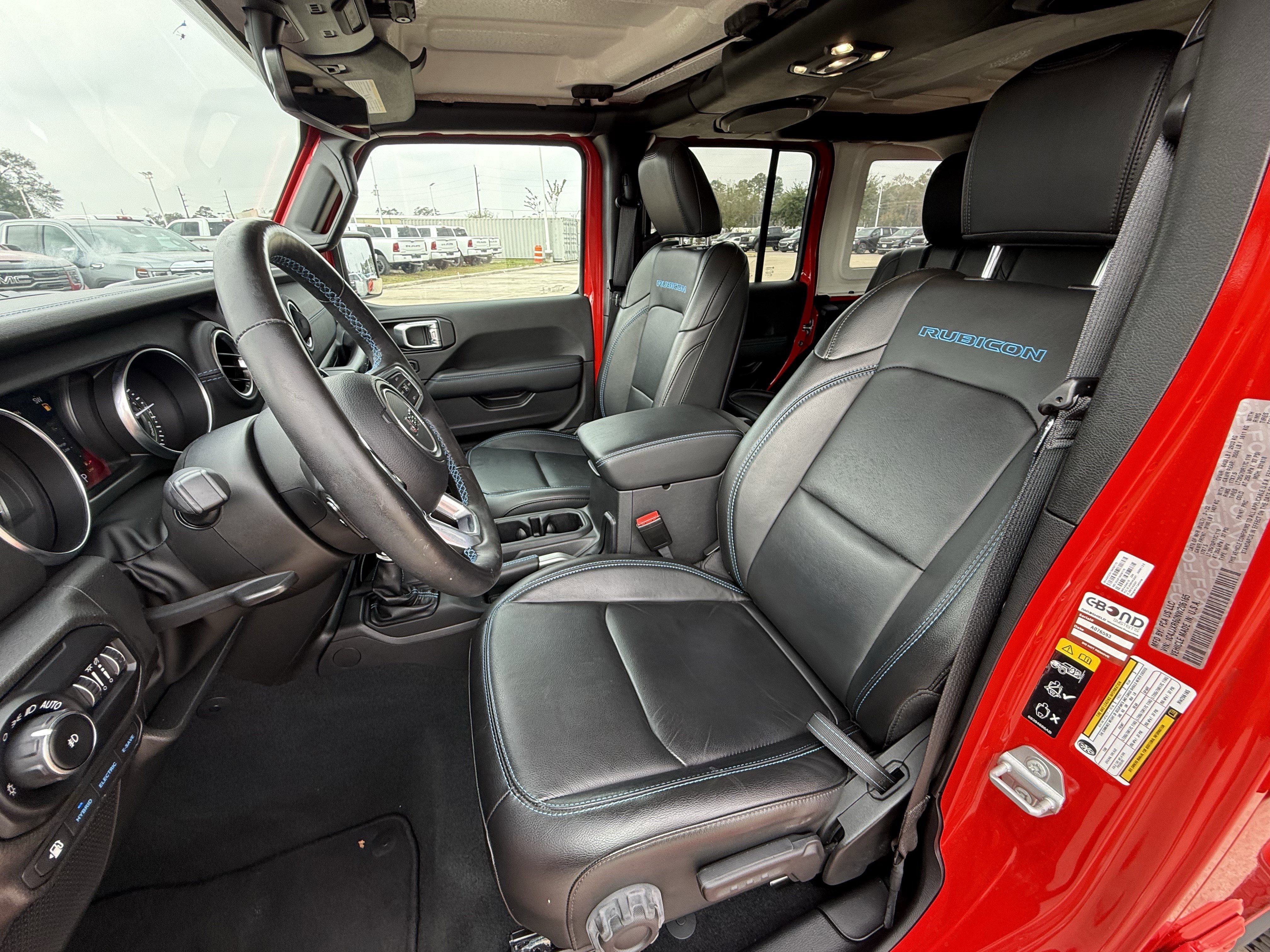 Used 2022 Jeep Wrangler Unlimited Rubicon 4xe w/ Cold Weather Group image 25