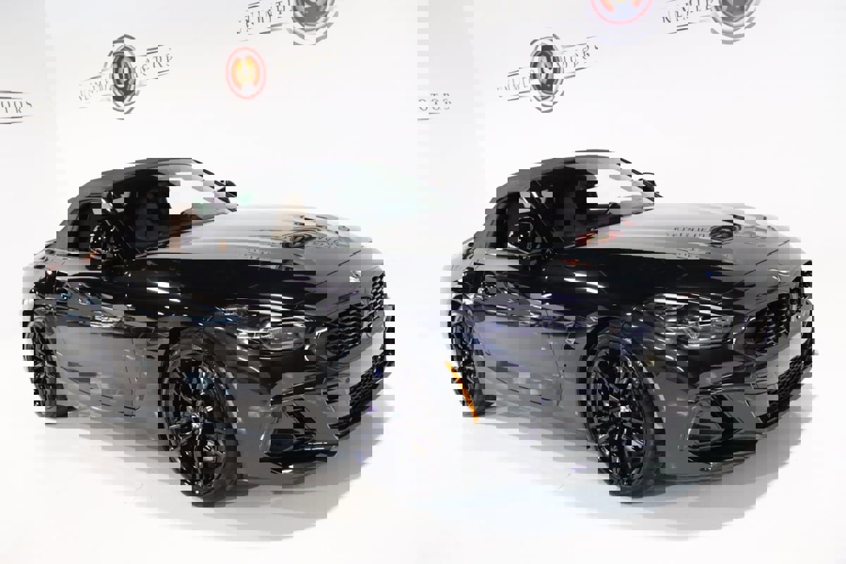 Used 2024 BMW Z4 M40i w/ Premium Package image 10