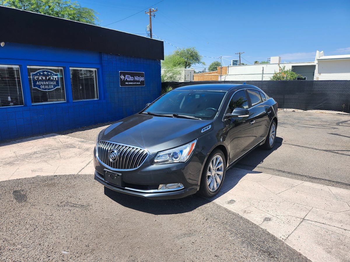 Used 2015 Buick LaCrosse Leather FWD image 3
