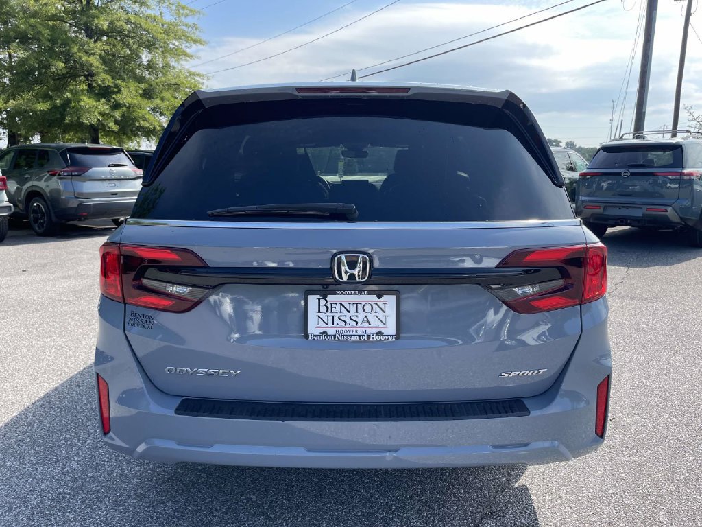 Used 2025 Honda Odyssey Sport-L image 4