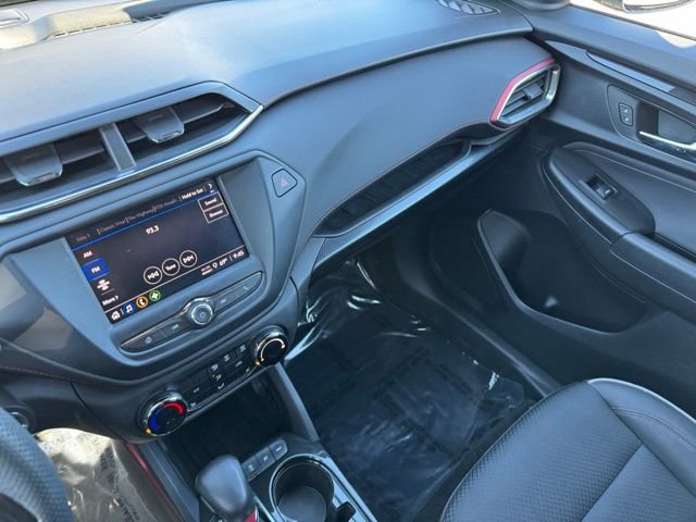 Used 2023 Chevrolet TrailBlazer RS AWD/4WD image 23