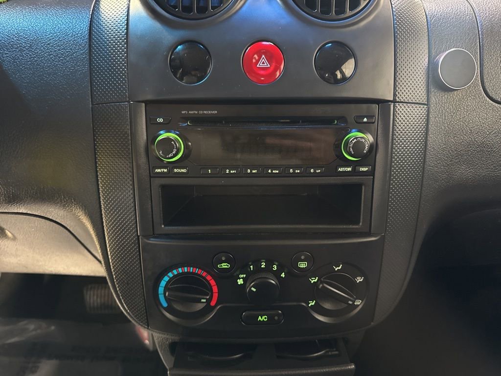 Used 2006 Chevrolet Aveo LS image 12