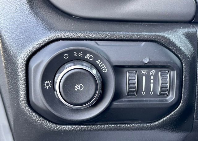 Used 2022 Jeep Wrangler Unlimited Willys image 12