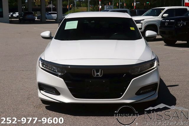 Used 2020 Honda Accord Sport image 2