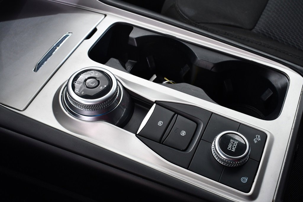 Used 2022 Ford Explorer XLT w/ Class IV Trailer Tow Package image 31