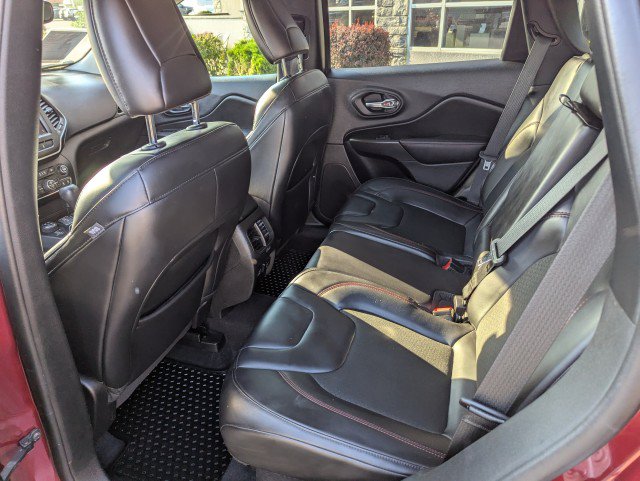 Used 2021 Jeep Cherokee Trailhawk w/ Sun, Sound & Nav Group AWD/4WD image 26