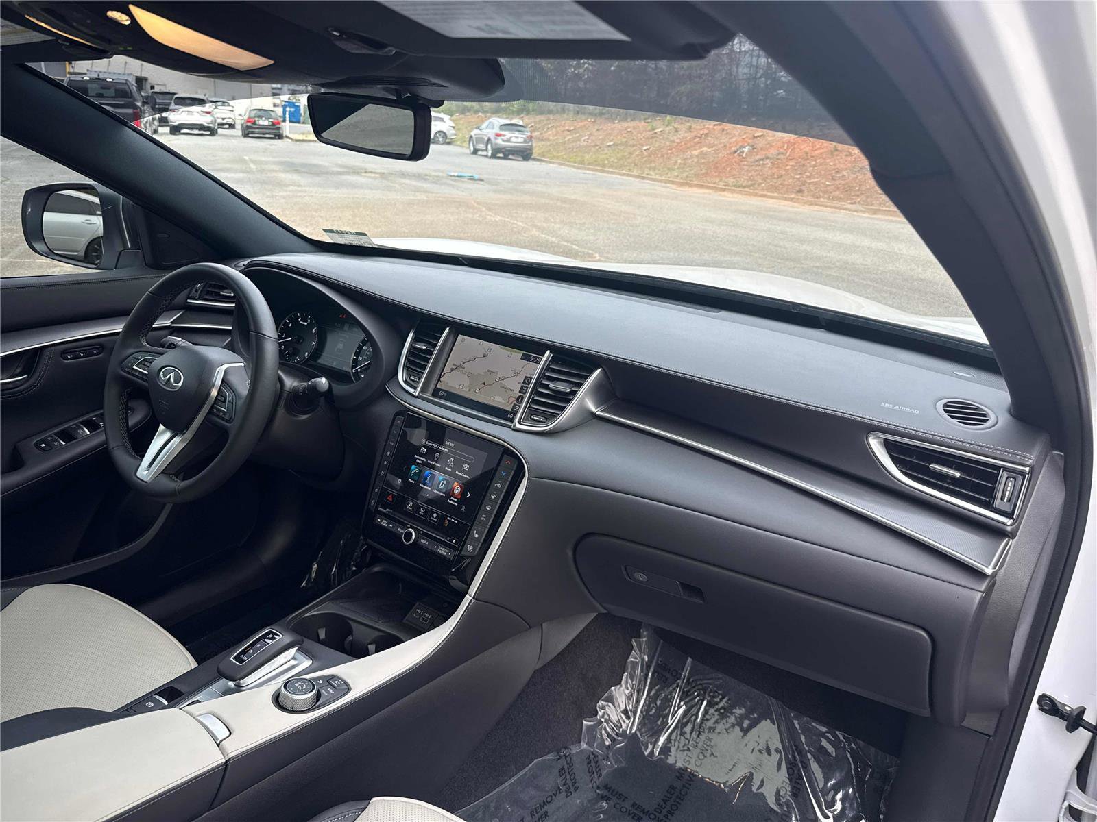 Certified 2025 INFINITI QX55 Essential image 27