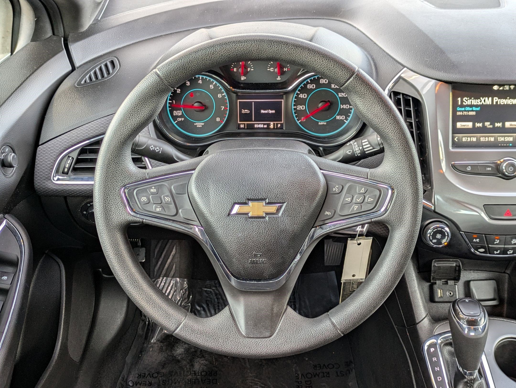 Used 2018 Chevrolet Cruze LT w/ RS Package image 13