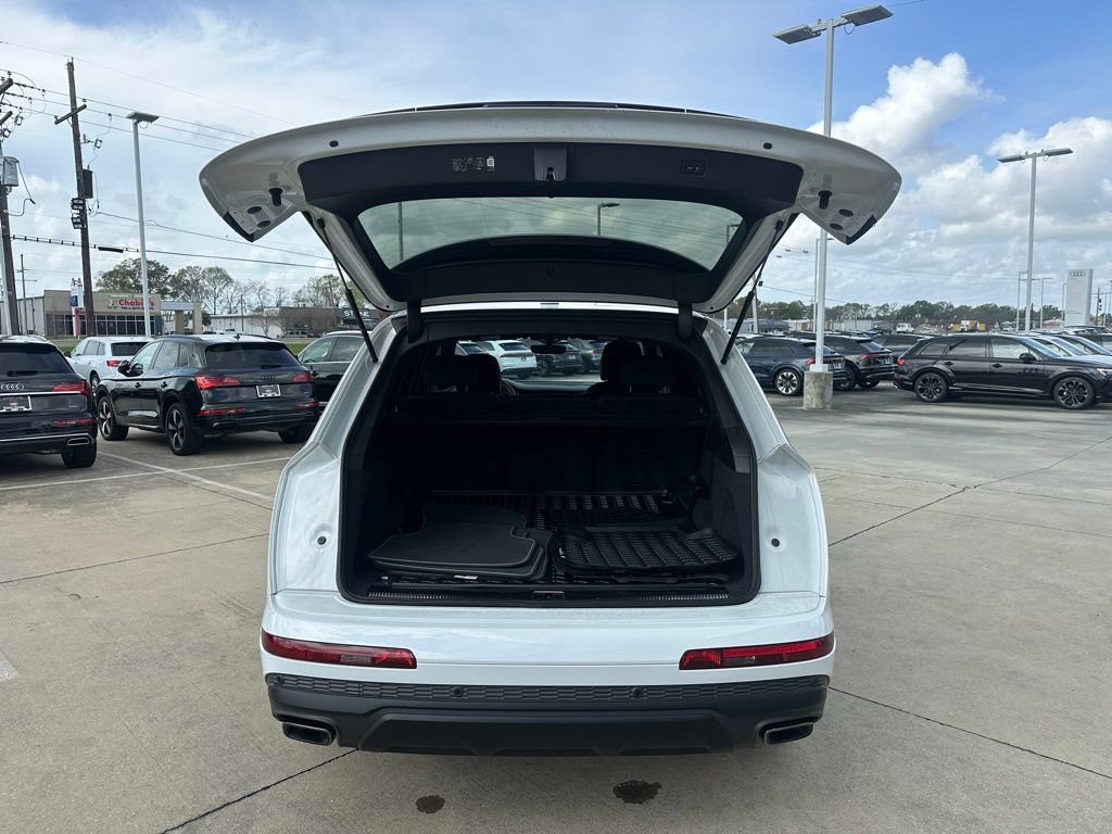 Certified 2025 Audi Q7 3.0T Premium Plus w/ Premium Plus Package AWD/4WD image 25
