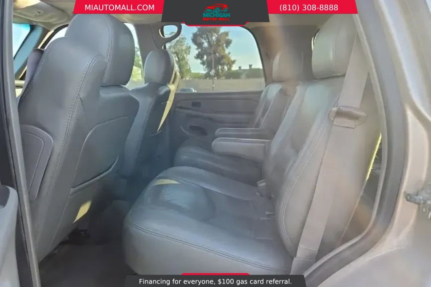 Used 2005 Chevrolet Tahoe Z71 w/ Preferred Equipment Group image 11