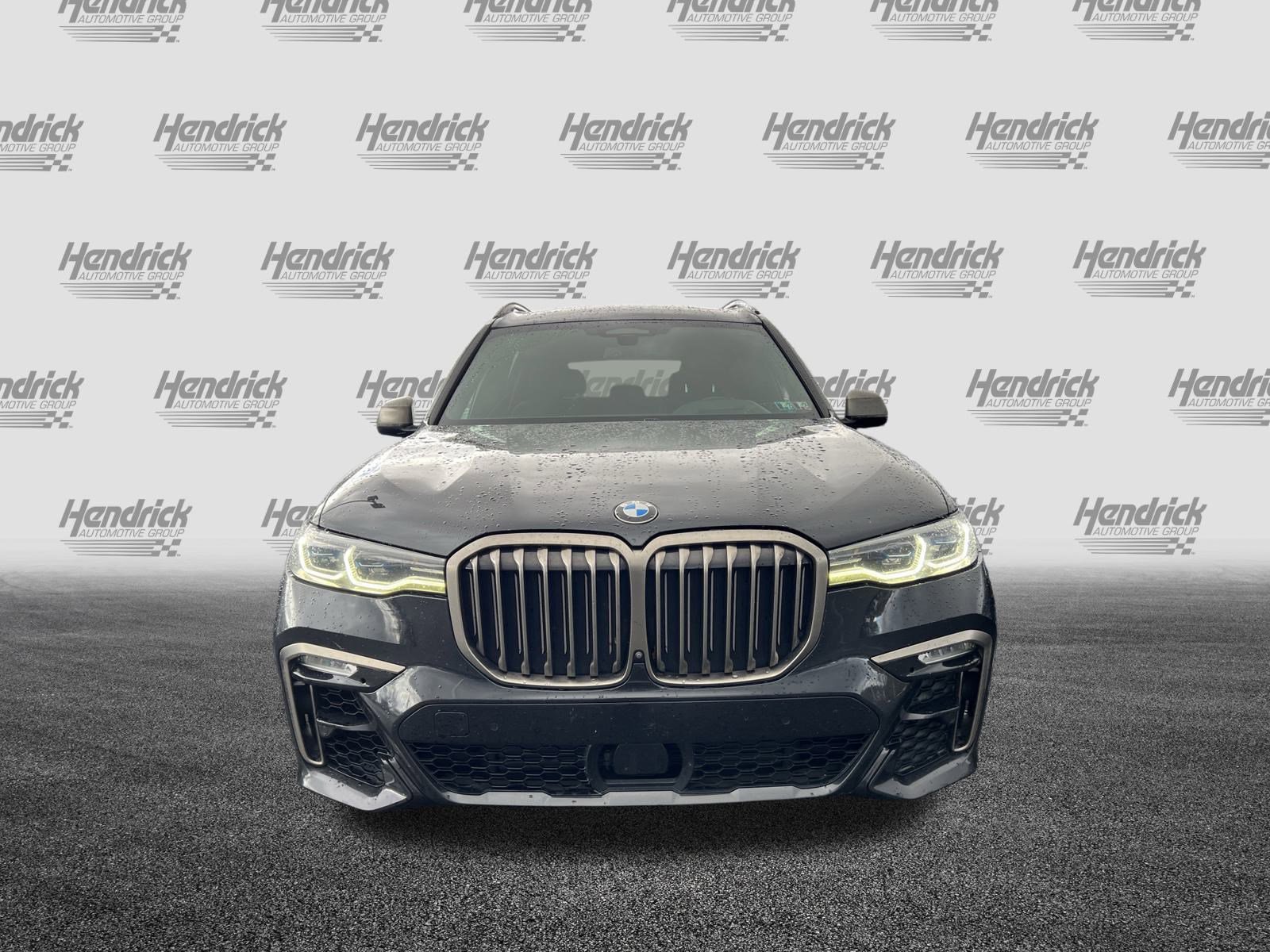 Used 2021 BMW X7 M50i w/ Dynamic Handling Package image 3