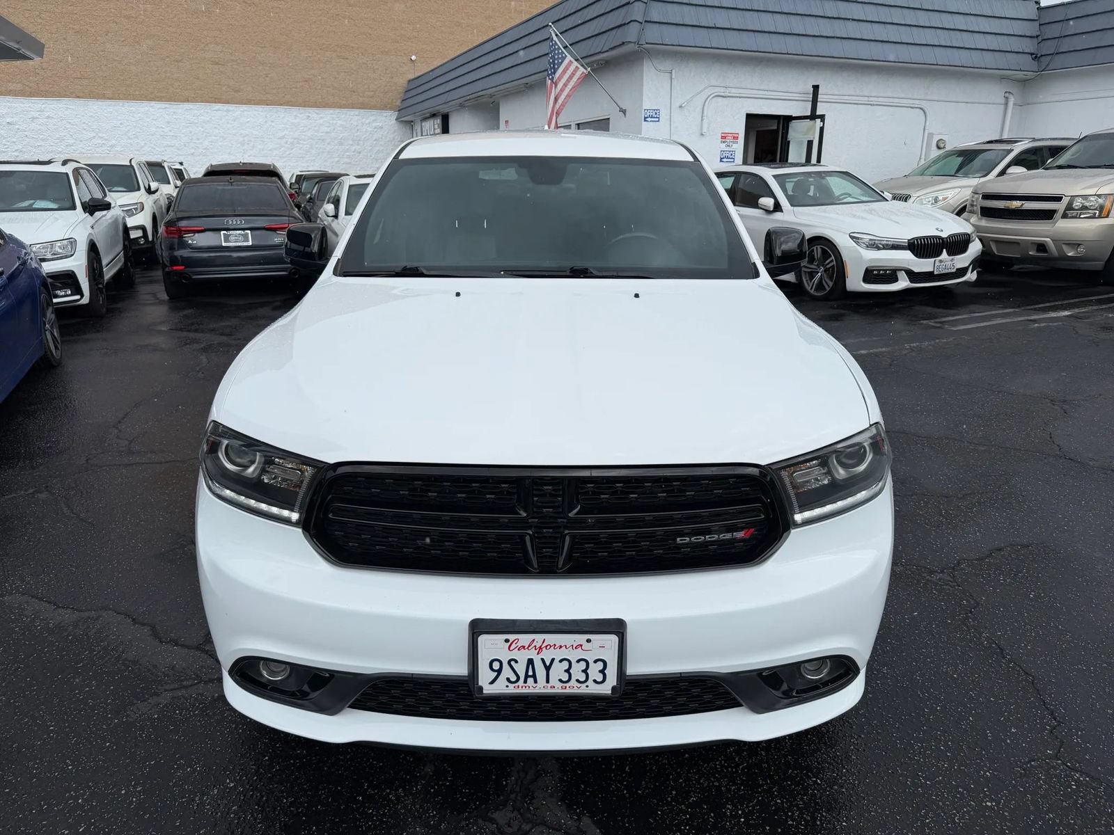 Used 2017 Dodge Durango R/T w/ Blacktop Package RWD image 8