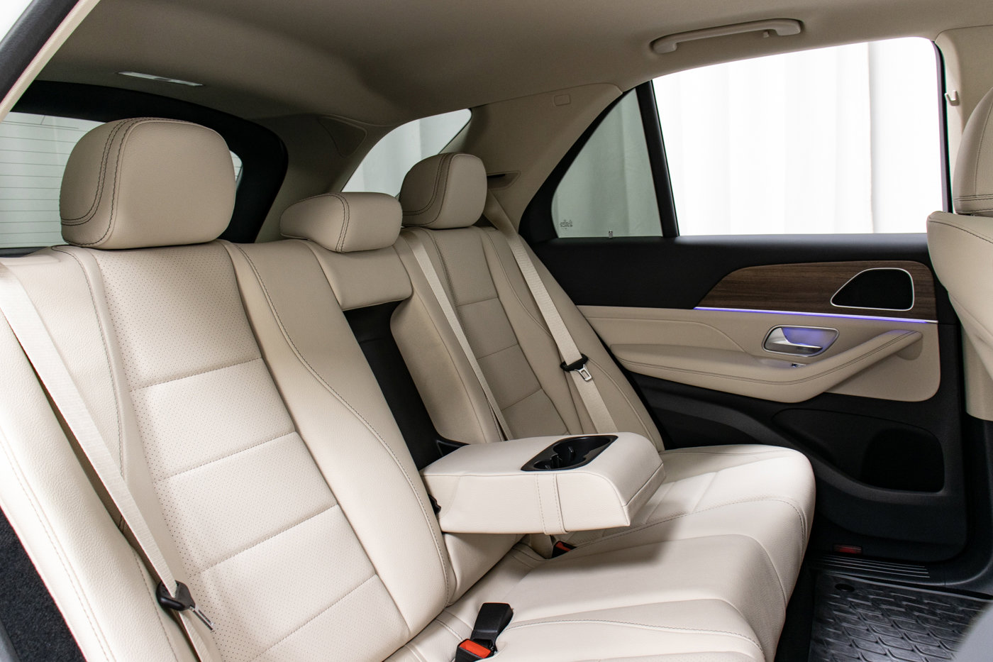 Used 2025 Mercedes-Benz GLE 350 4MATIC image 25